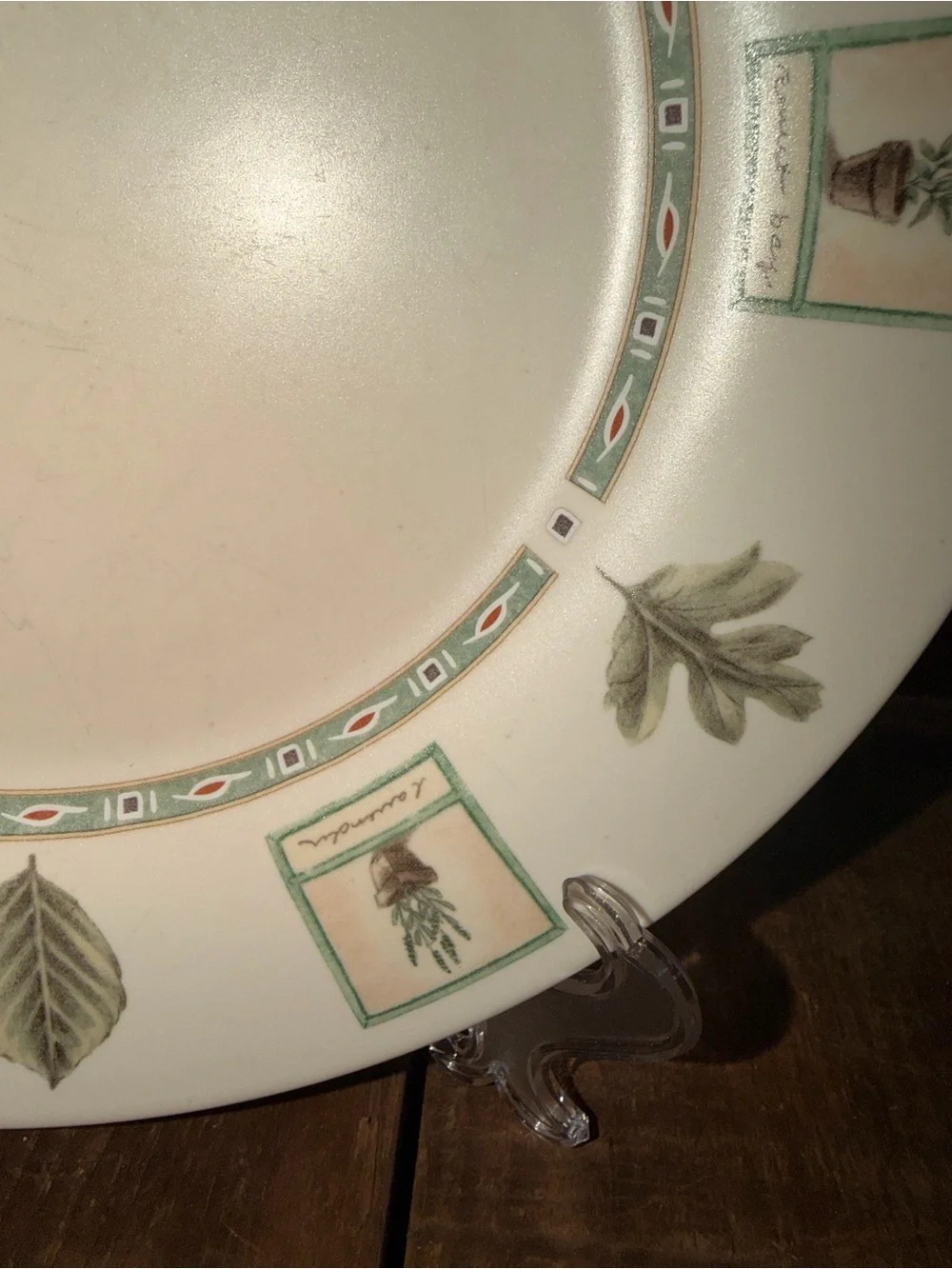 Pfaltzgraff Cream Dinner & Salad Plate Set Green Botanical Accents Set of 2 Vtg